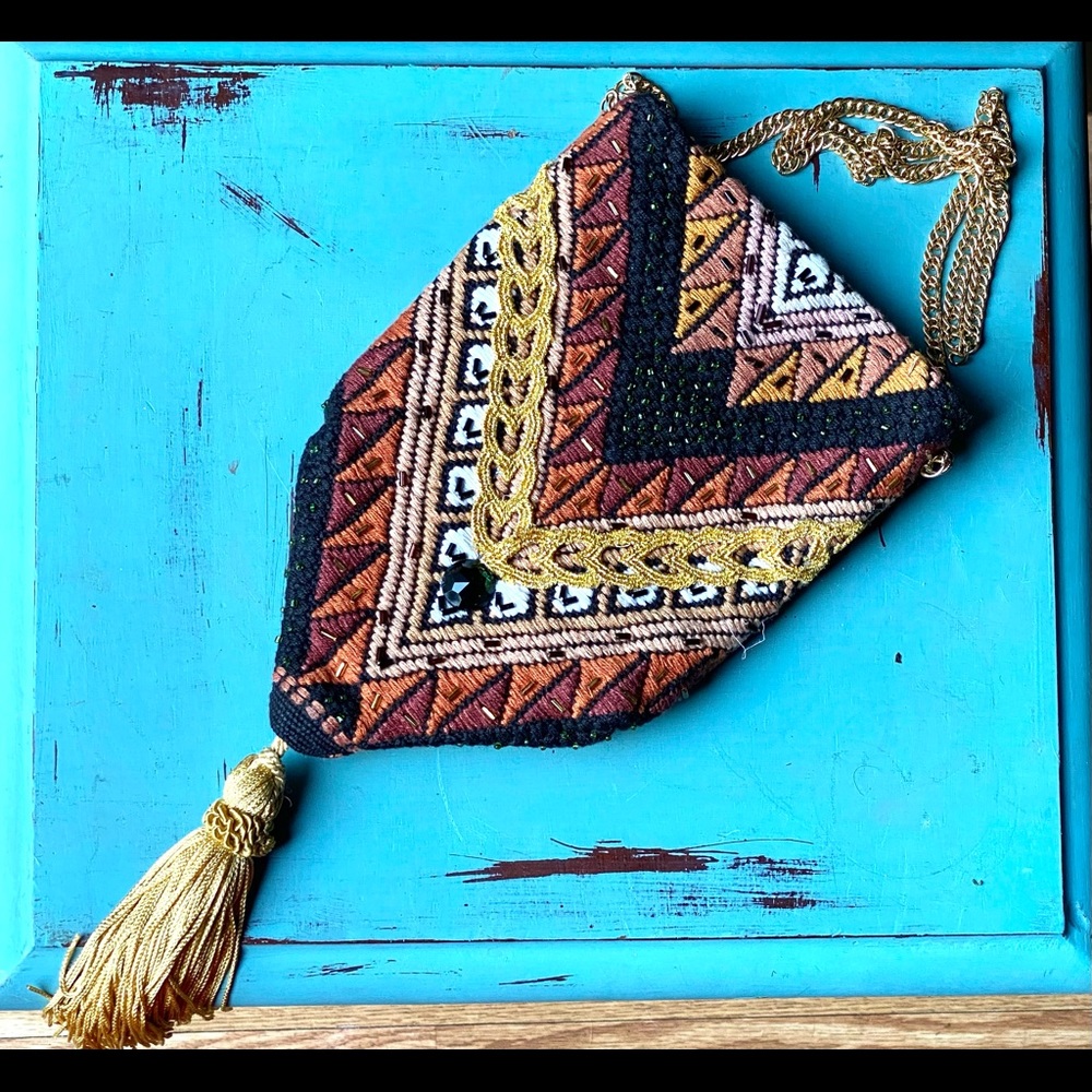 Vintage Boho handwoven Bag with Chain and Tassle